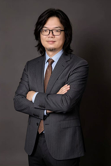 翁叙白